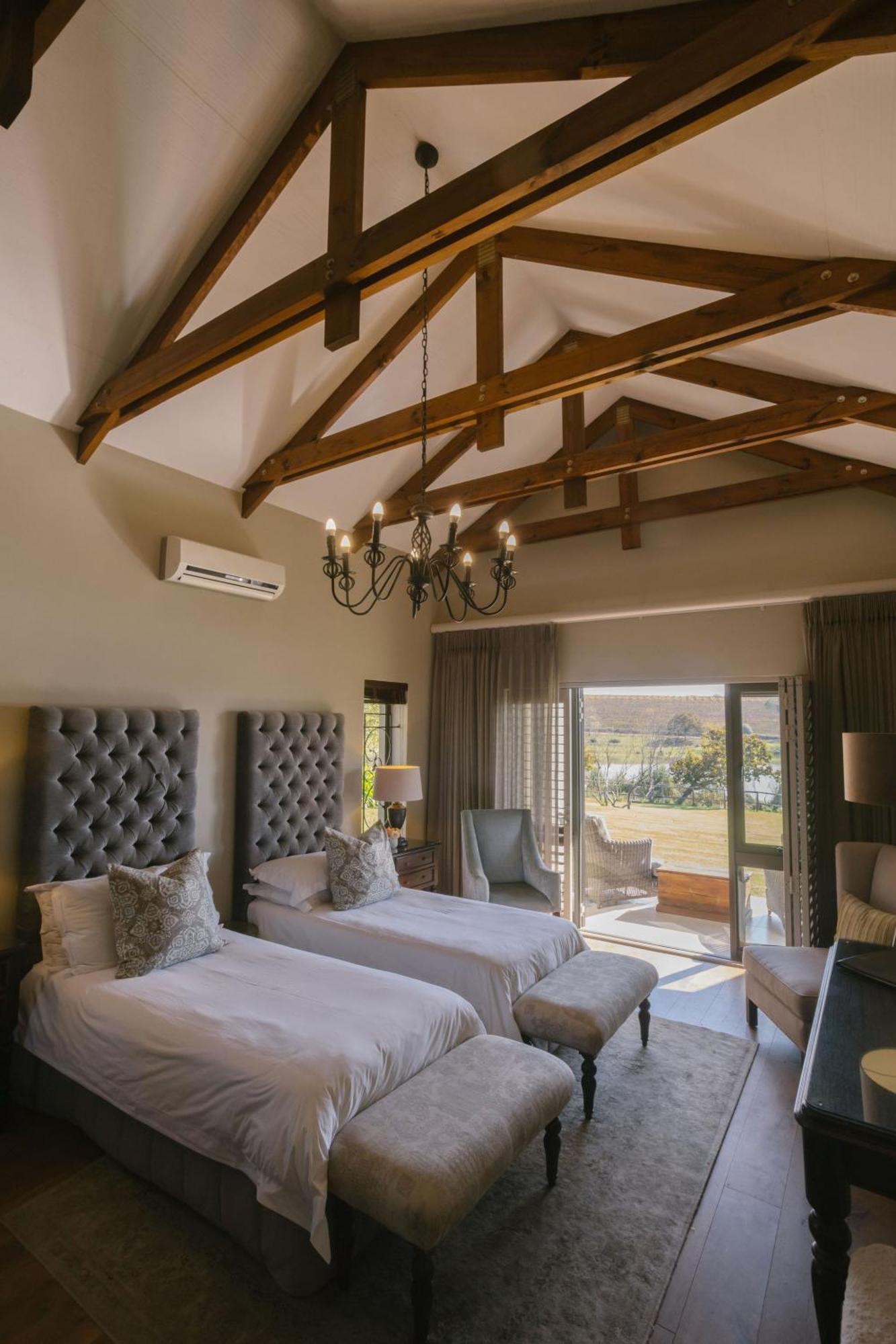 Under Oaks Guesthouse พาร์ล ภายนอก รูปภาพ